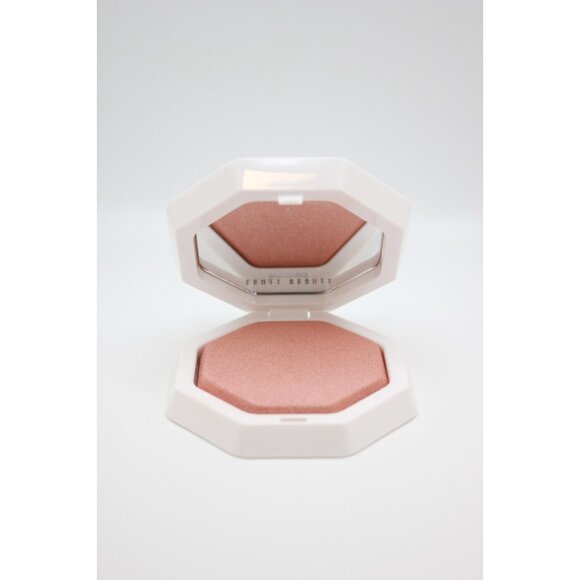 Fenty Beauty Diffusing Highlighter Tutu Much Demi Glow Light 4.5 g | 0.16 oz. - Picture 5 of 8